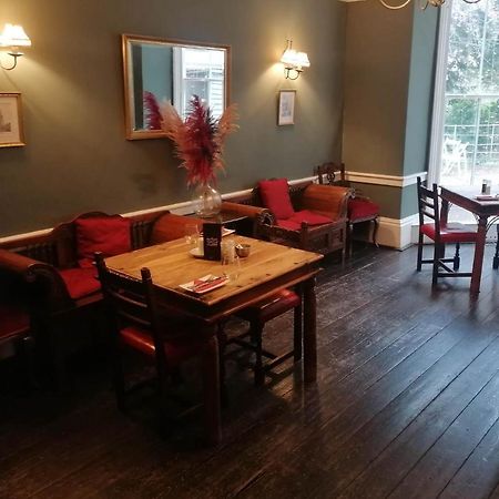The Priory Hotel 라우스 외부 사진